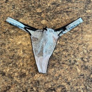Victoria’s Secret Vintage Lace Thong with Accents Small
